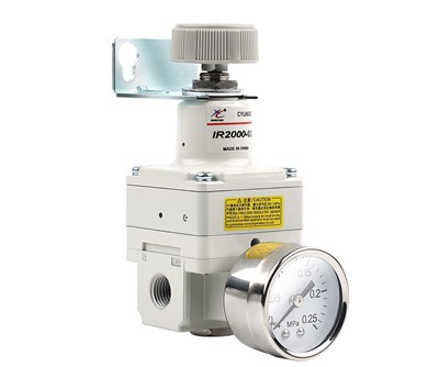 Rheoleiddiwr Pwysedd Isel Precision